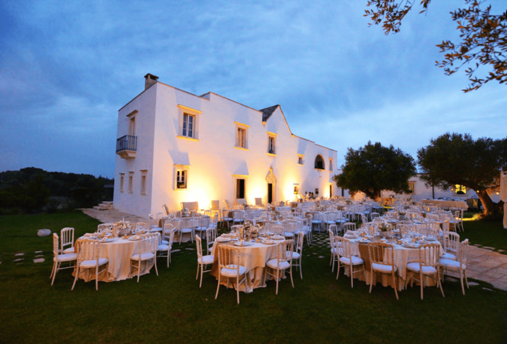 Foto de Masseria Magli Resort con banquete de boda. Elopement