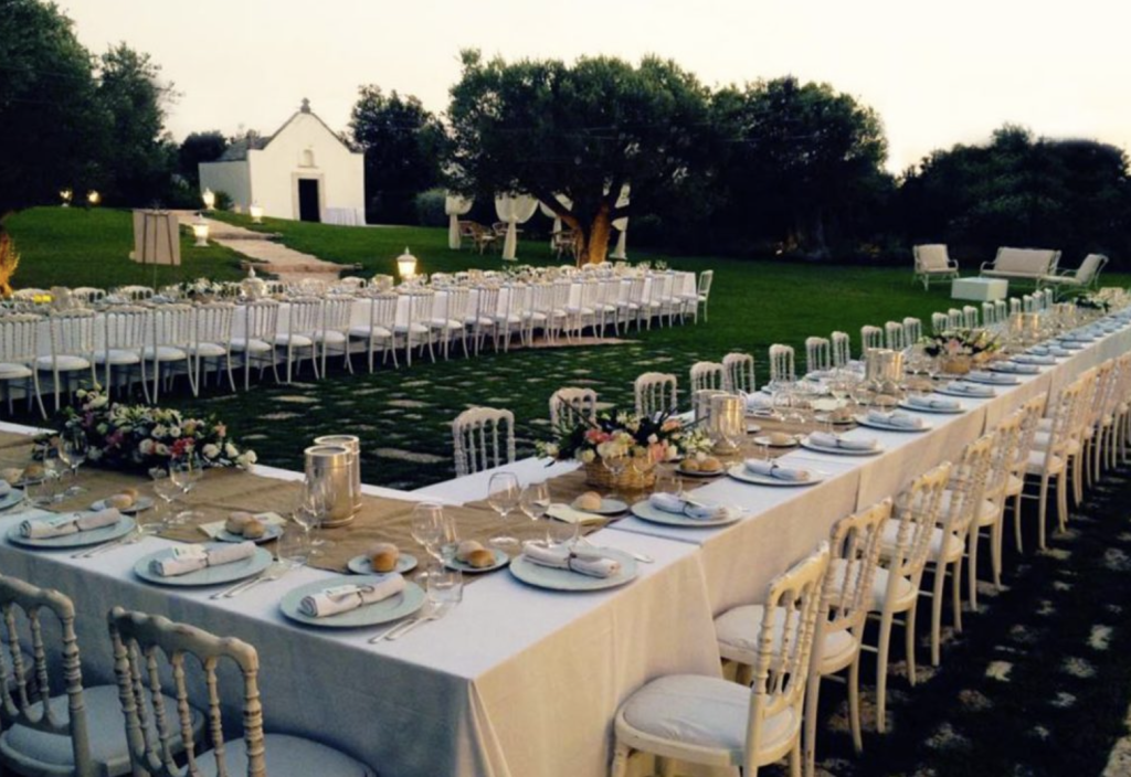 Foto de un banquete de boda en la materia. Elopement