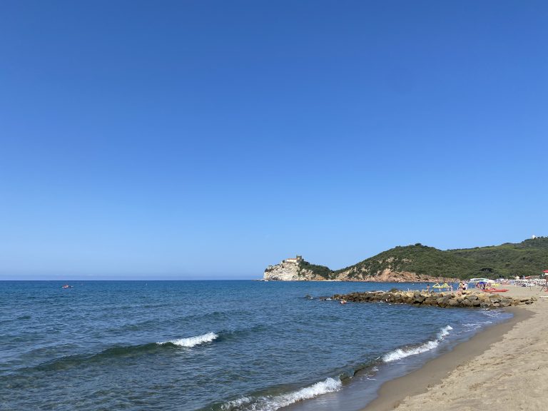 Foto de la playa de Rocchette, Roccamare